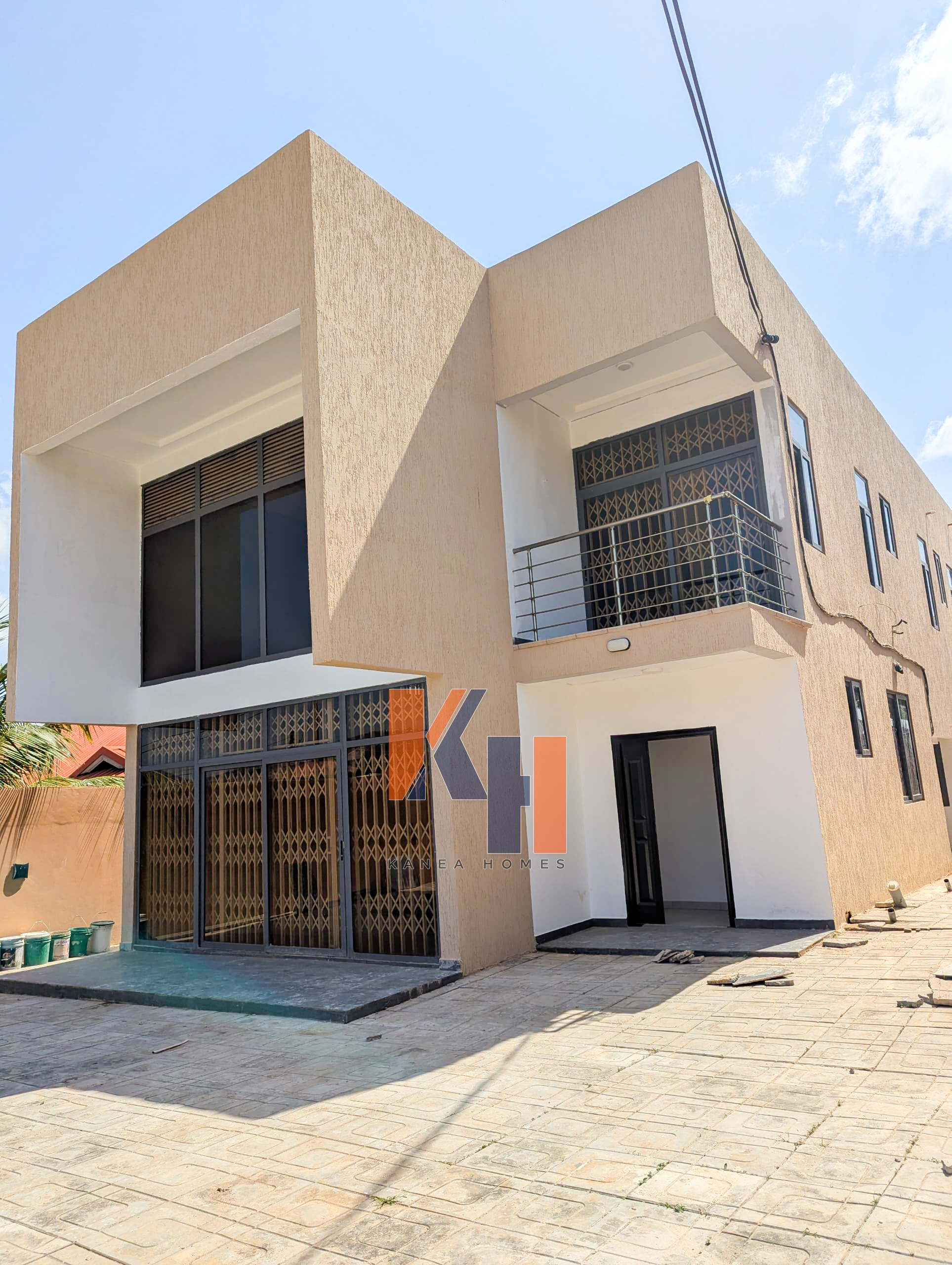 4 BEDROOM HOUSE FOR SALE AT OYARIFA 